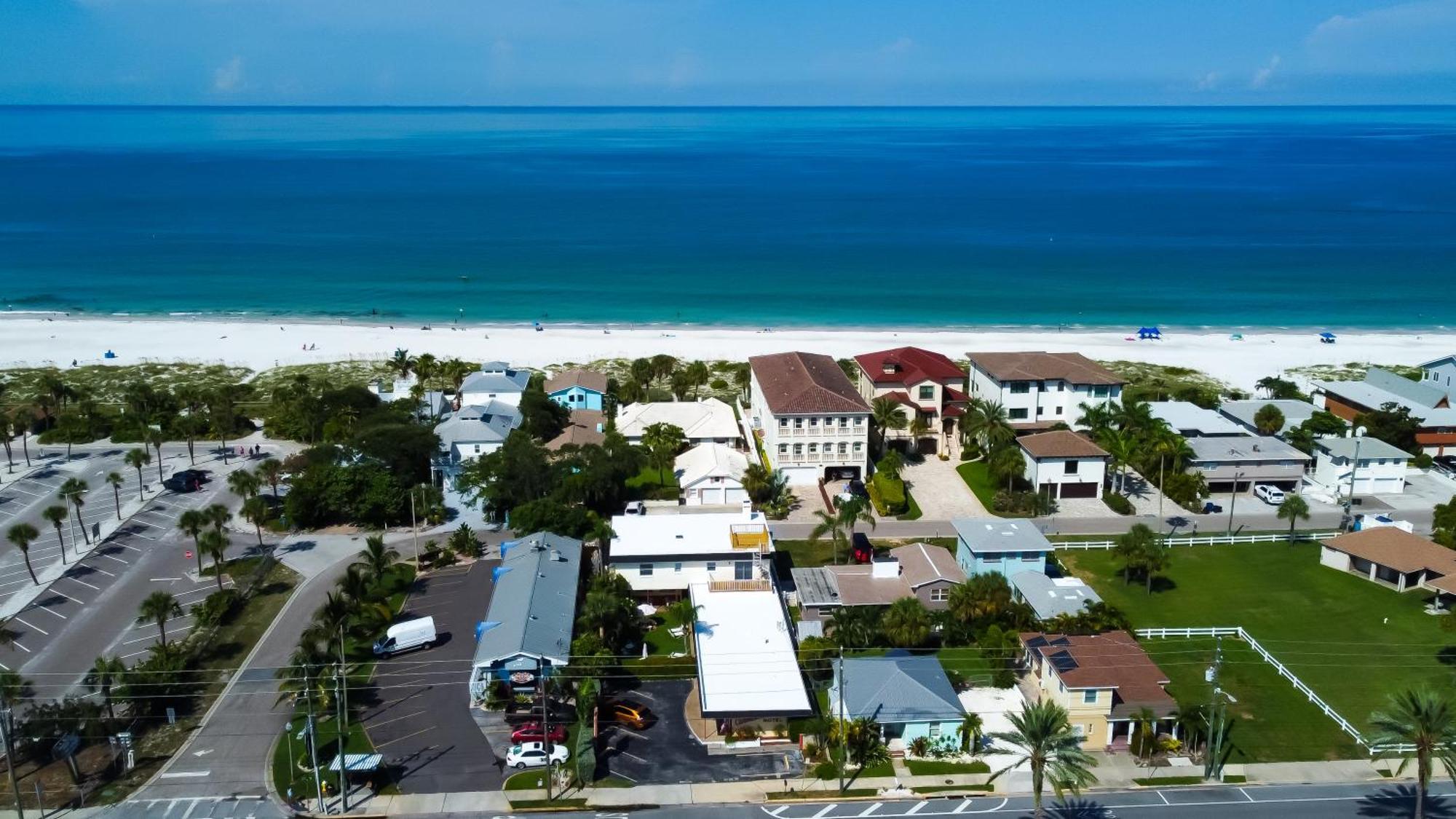 Carousel Suites -Redington Shores Dış mekan fotoğraf