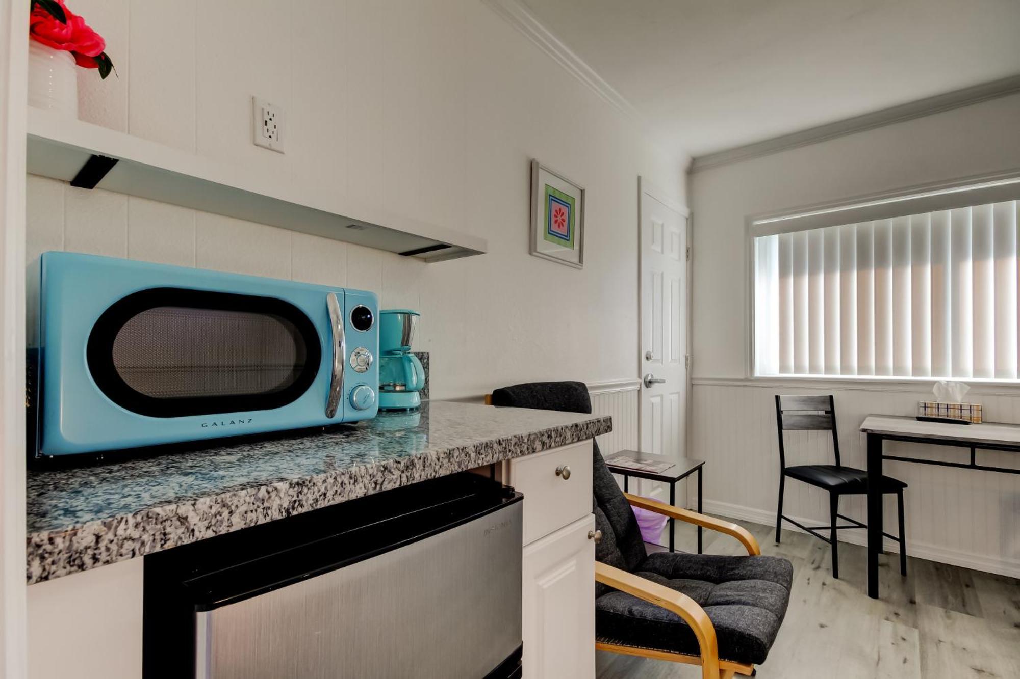 Carousel Suites -Redington Shores Dış mekan fotoğraf